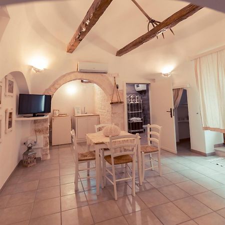 Bed and Breakfast Trulli Antichi Mestieri - Widespread Trulli In The Historic Center Alberobello Zewnętrze zdjęcie