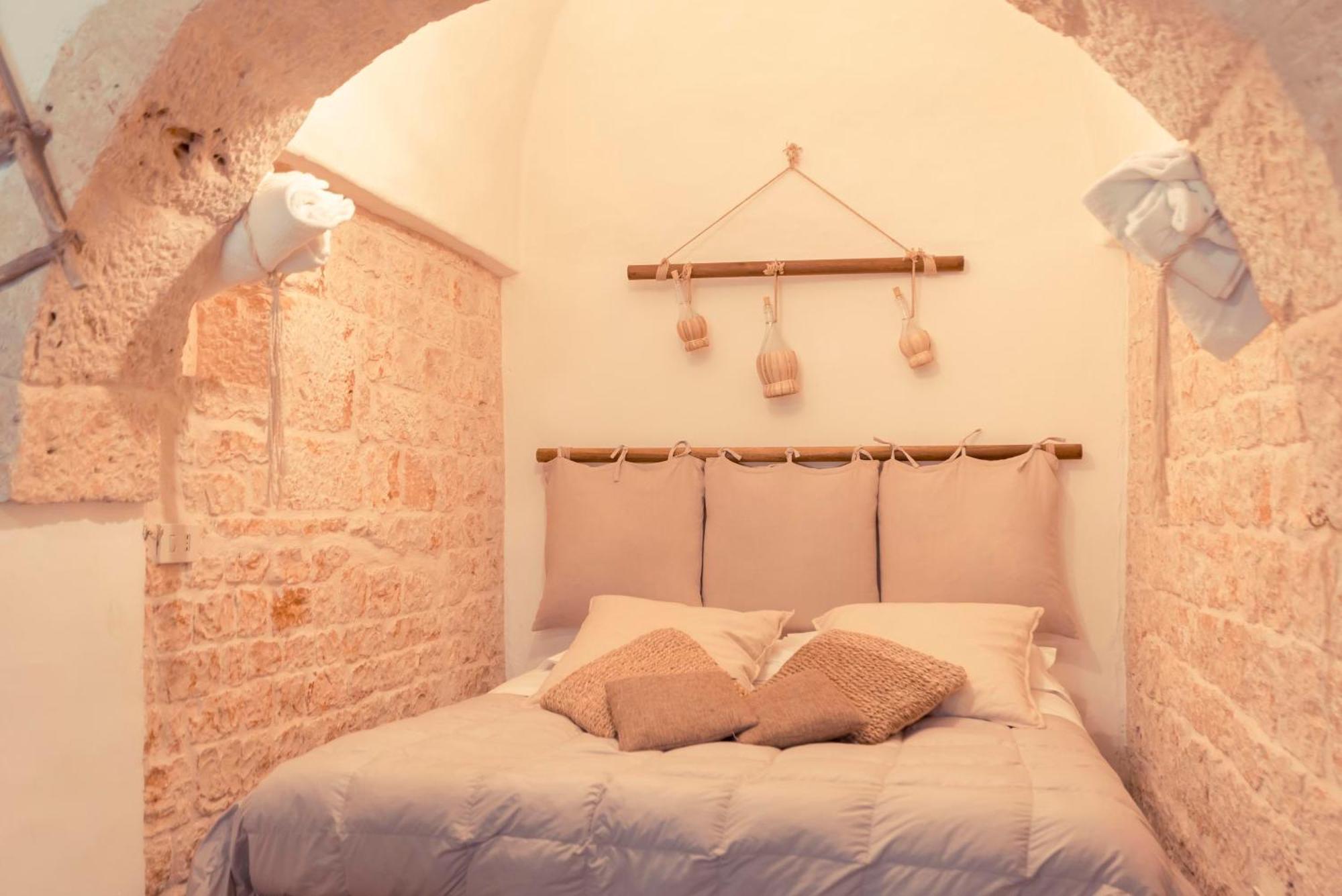Bed and Breakfast Trulli Antichi Mestieri - Widespread Trulli In The Historic Center Alberobello Zewnętrze zdjęcie