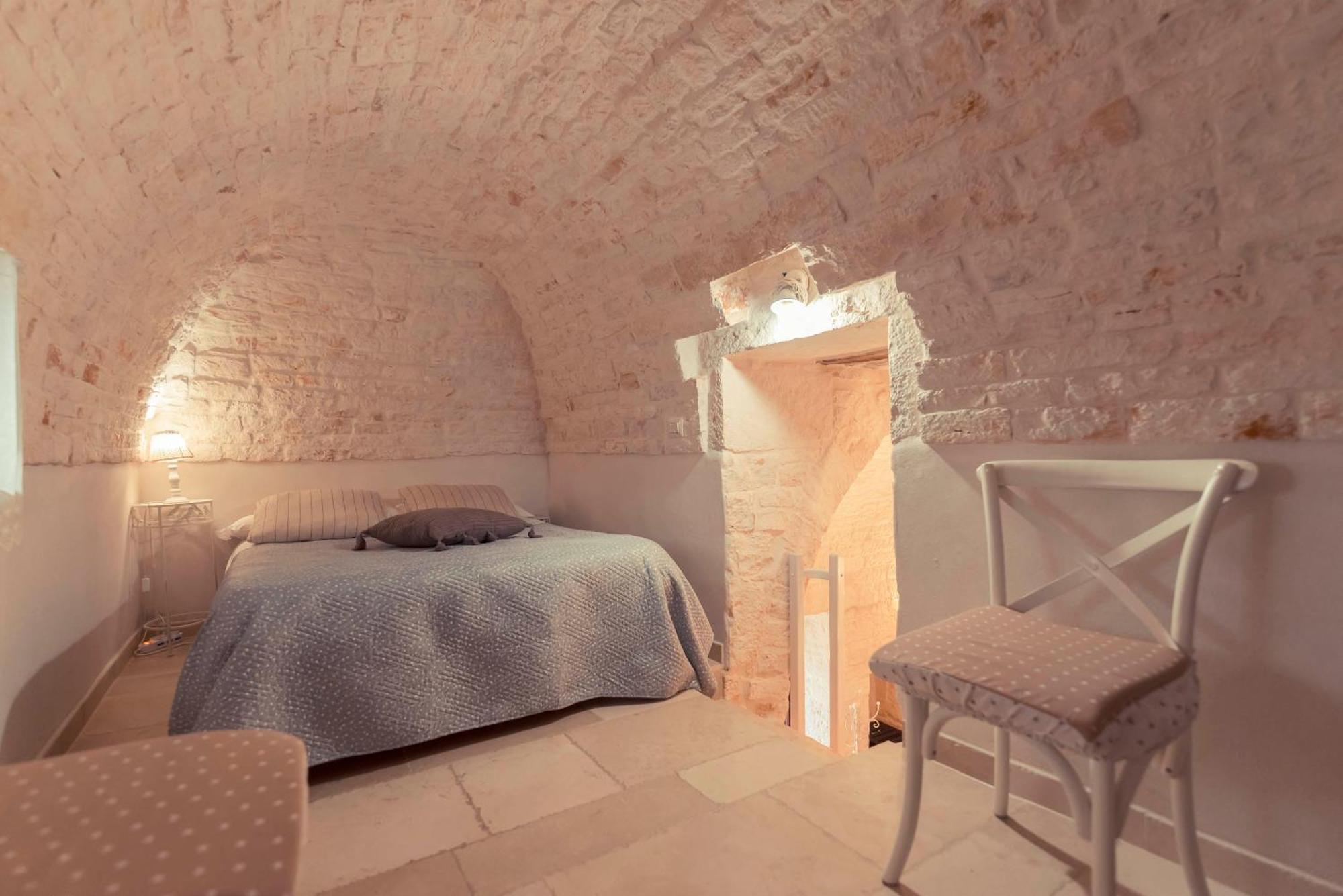 Bed and Breakfast Trulli Antichi Mestieri - Widespread Trulli In The Historic Center Alberobello Zewnętrze zdjęcie