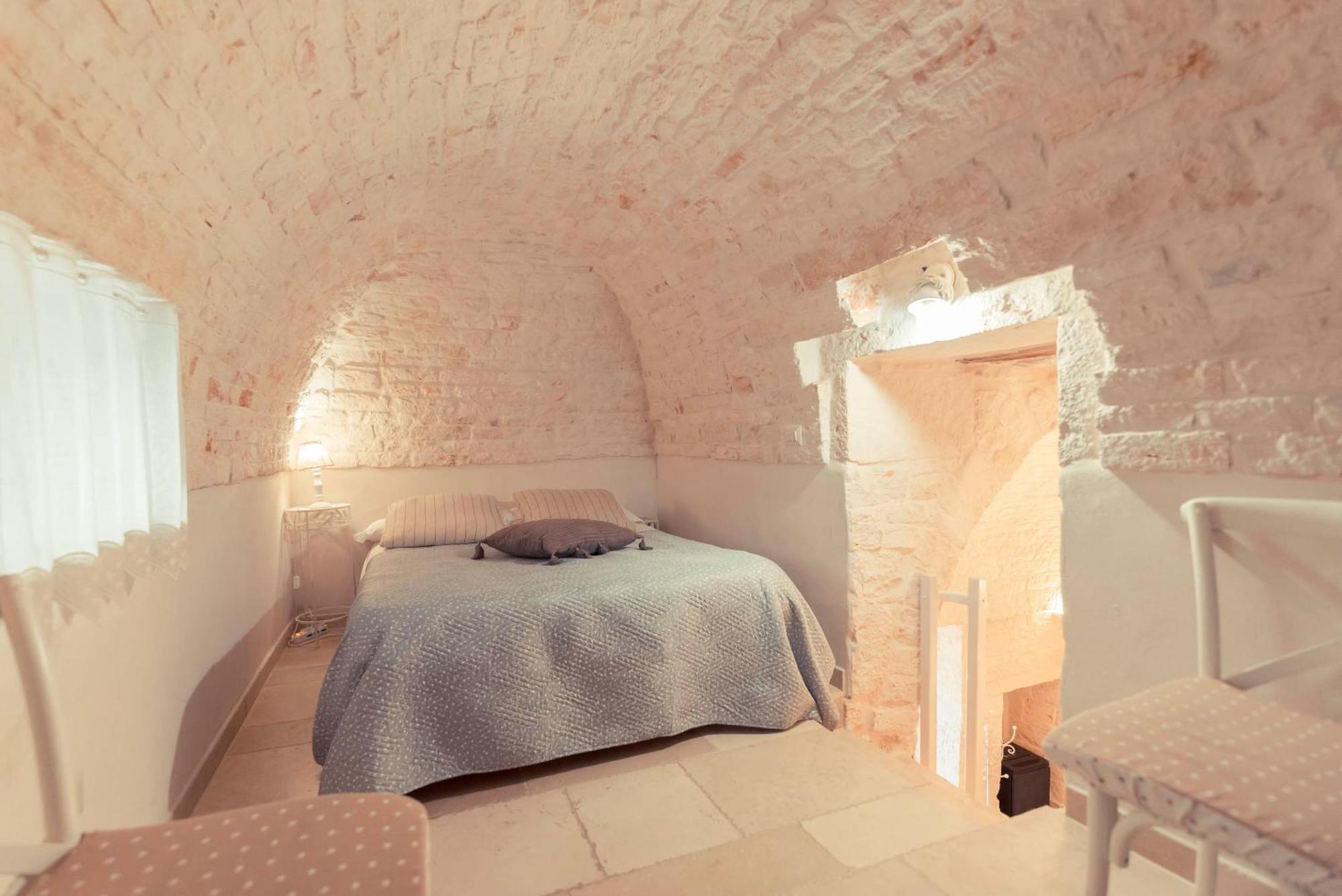 Bed and Breakfast Trulli Antichi Mestieri - Widespread Trulli In The Historic Center Alberobello Zewnętrze zdjęcie