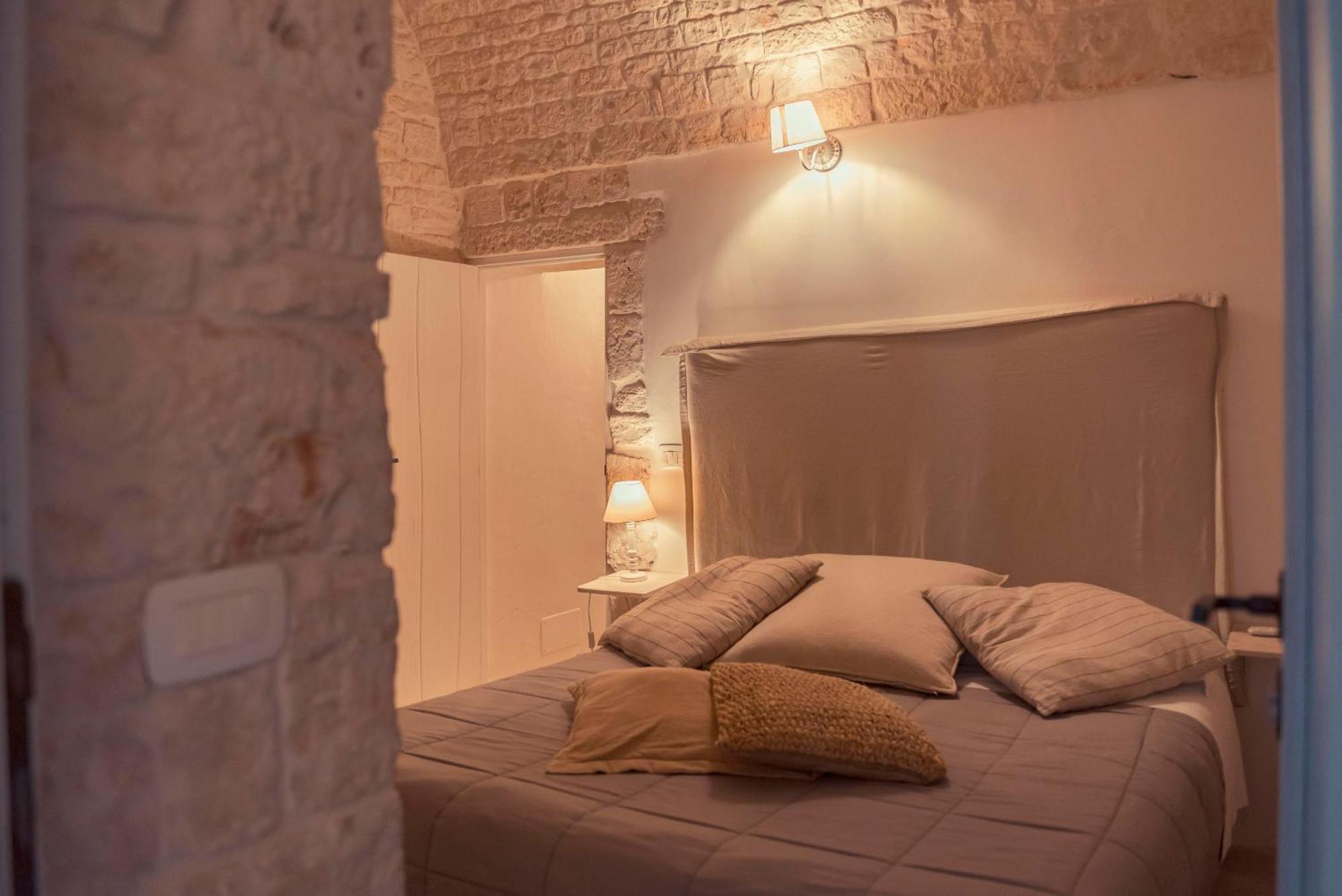 Bed and Breakfast Trulli Antichi Mestieri - Widespread Trulli In The Historic Center Alberobello Zewnętrze zdjęcie